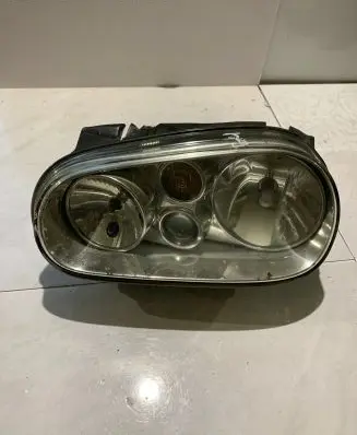 Volkswagen Golf IV Headlight/headlamp 1J1941016C