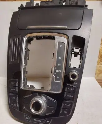 Audi A5 8T 8F Head unit multimedia control 8T0919611
