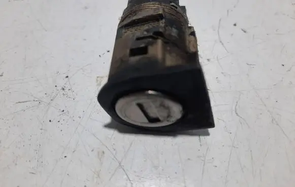 Audi A6 S6 C6 4F Front door lock (next to the handle) 4F0837063