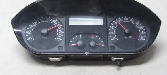 Iveco Daily 35 - 40.10 Speedometer (instrument cluster) 69500156