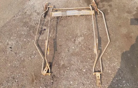 Volkswagen Crafter Spare wheel mounting bracket 