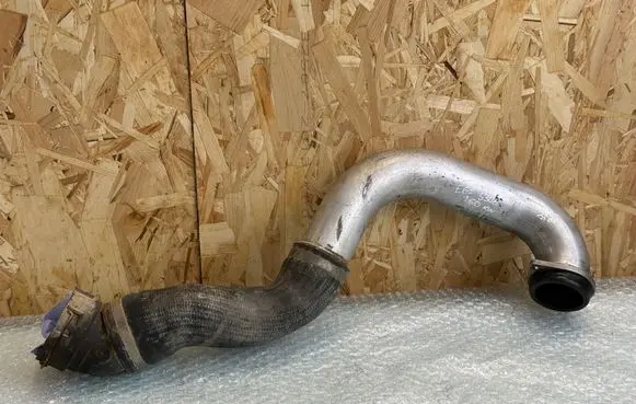 BMW 5 E60 E61 Intercooler hose/pipe 1161778905203 11617789052 778905203