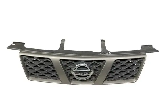 Nissan X-Trail T30 Front grill 62310EQ303