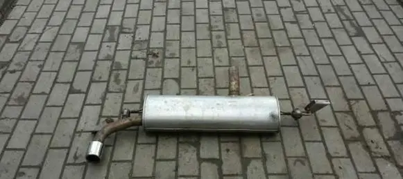 Mini Cooper Countryman R60 Rear muffler/silencer tail pipe 9811089