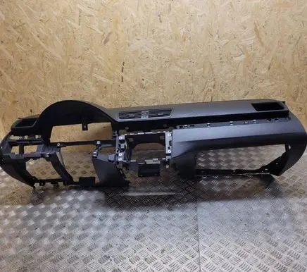 Volkswagen PASSAT B6 Dashboard 3C1857003