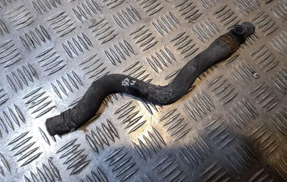 Audi Q7 4L Engine coolant pipe/hose 7L8121051F