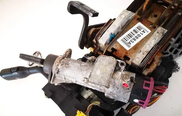 Audi A4 S4 B5 8D Ignition lock 