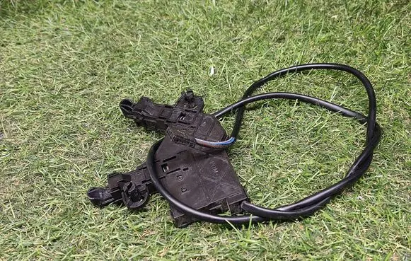 Audi A4 S4 B7 8E 8H Sensor 8H0959722A