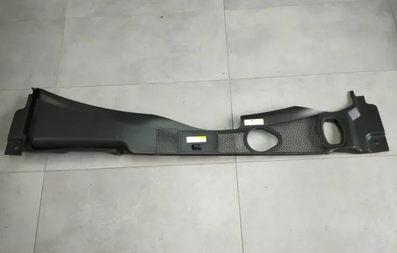 Audi A5 Sportback 8TA Wiper trim 8K1819447