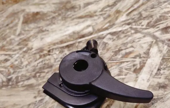Mercedes-Benz S W140 Engine bonnet (hood) release handle