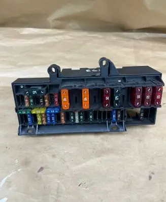 BMW 7 E65 E66 Fuse module 69005820