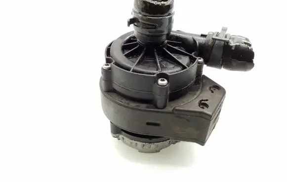 Audi A3 S3 8V Electric auxiliary coolant/water pump 04L965567B