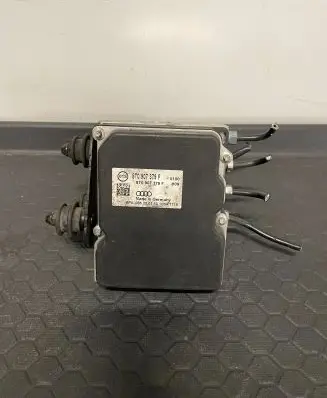 Audi RS4 ABS Pump 8T0907379F