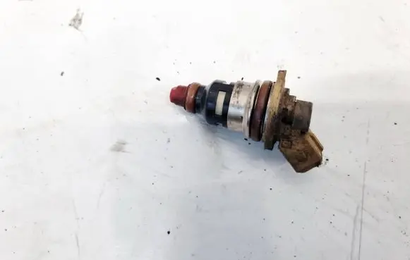 Ford Mondeo MK II Fuel injector 948F-B2B