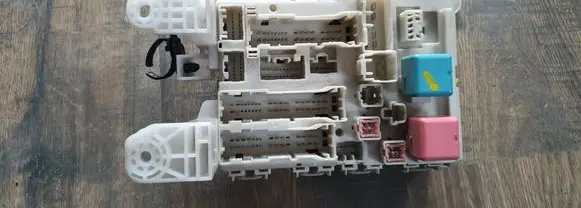 Toyota Verso Comfort/convenience module 827300F060D 15749B24