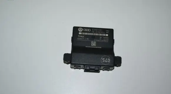 Volkswagen PASSAT B6 Gateway control module 3C0907530C