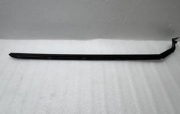 KIA Niro Windshield trim 86131AT100
