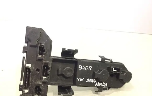 Tail light part