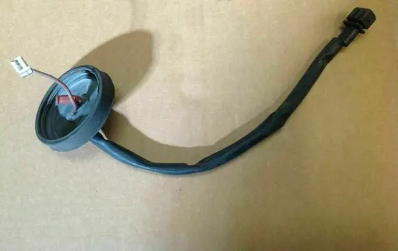 Volkswagen Golf I Headlight/headlamp dust cover 151941605