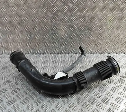 Volvo V60 Air intake duct part 31657341