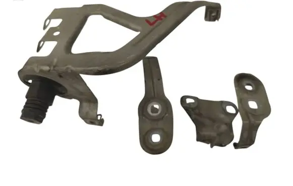 BMW 5 F10 F11 Fender mounting bracket 