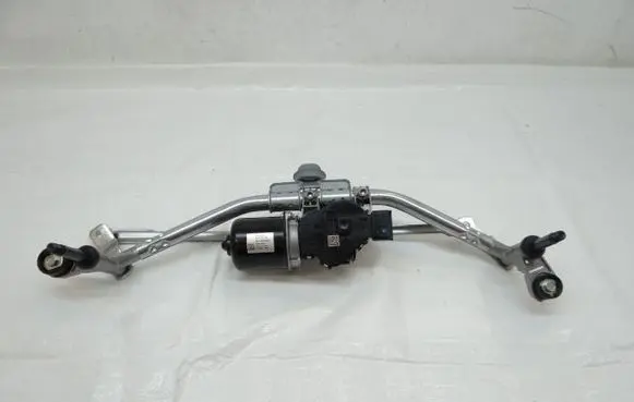 Opel Combo E Front wiper linkage and motor 9816558880