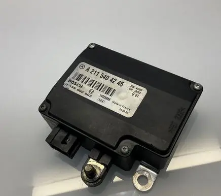 Mercedes-Benz E W211 Battery control module A2115404245 14028BB8 0199000002