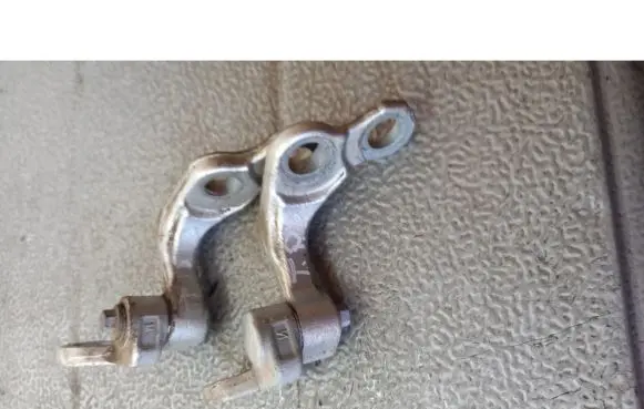 Ford Focus C-MAX Rear door upper hinge