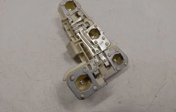 BMW 3 E90 E91 Tail light bulb cover holder 6937474 63216937474