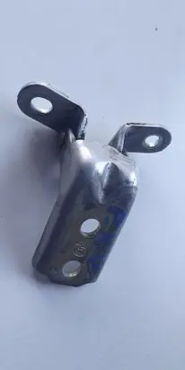 Hyundai Santa Fe Front door upper hinge