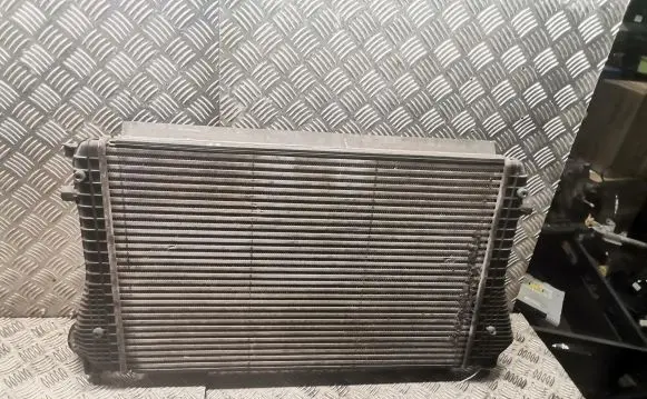 Volkswagen PASSAT CC Intercooler radiator 3c0121345am
