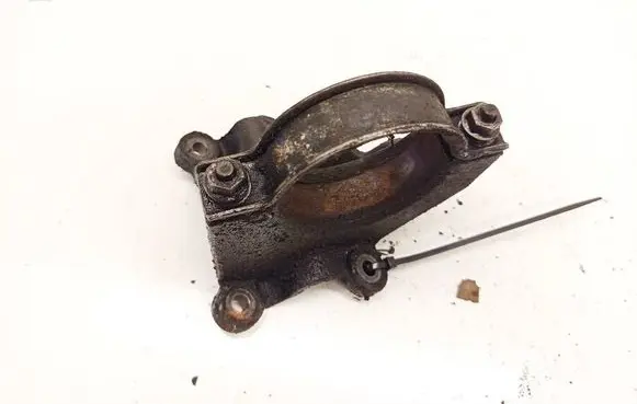 Ford Focus Engine mounting bracket 4M513K305BC