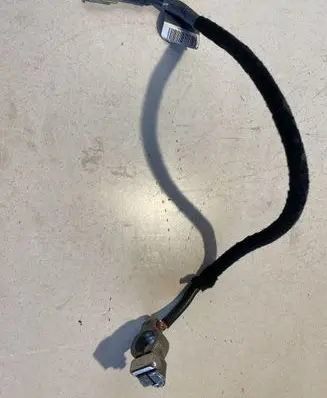 BMW 5 E60 E61 Negative earth cable (battery) 8386674 838667401