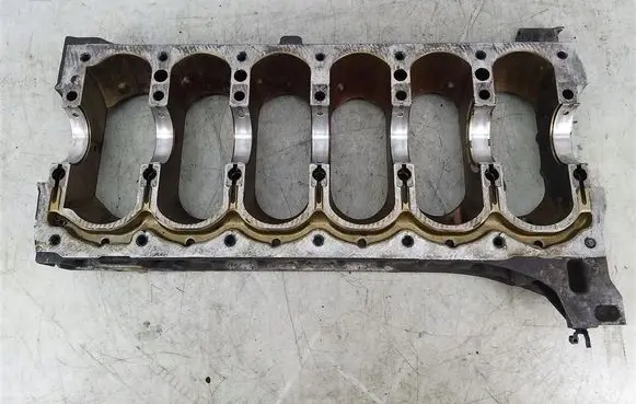 Volvo S80 Engine block 
