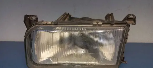 Volkswagen PASSAT B3 Headlight/headlamp 13347900