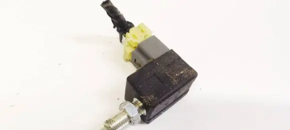 KIA Sportage Brake pedal sensor switch