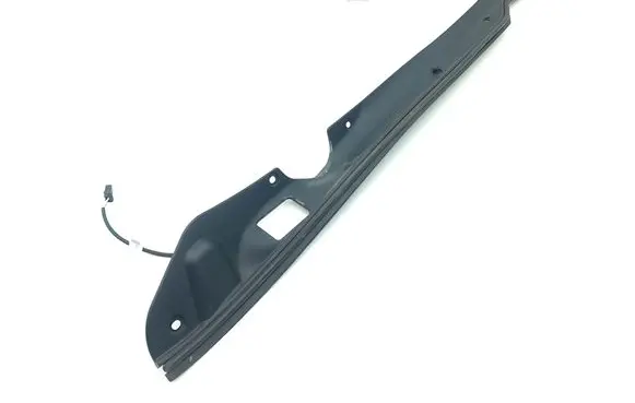 Tesla Model S Trunk rubber seal (body) 600757600