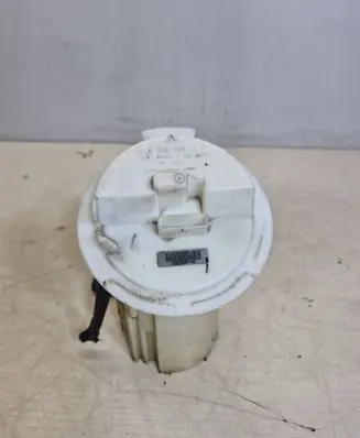 Mercedes-Benz C W204 In-tank fuel pump A2044702294 1582881035