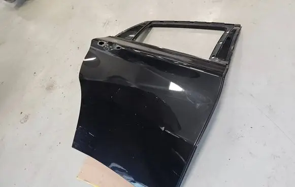 BMW X6 M Rear door 