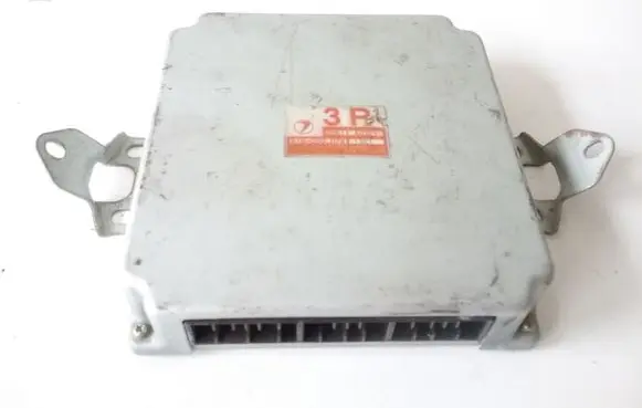 Subaru Forester SF Engine control unit/module 22611AG321 A18000D7W