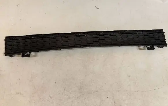 Mercedes-Benz GLE W167 Front bumper lower grill A1678858005