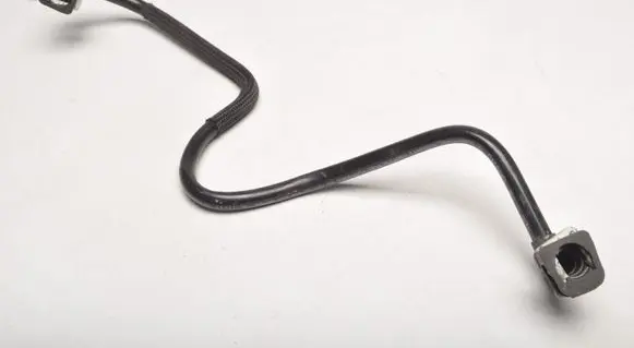 Volvo XC40 Engine coolant pipe/hose 32242011