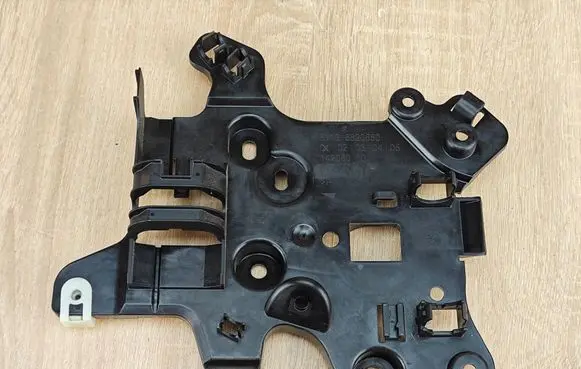 BMW 8 G16 Other exterior part 6820650