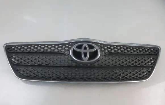 Toyota Corolla E120 E130 Front grill 3055I010