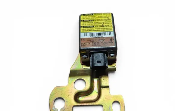 Toyota Yaris Airbag deployment crash/impact sensor 898600D020 206530103