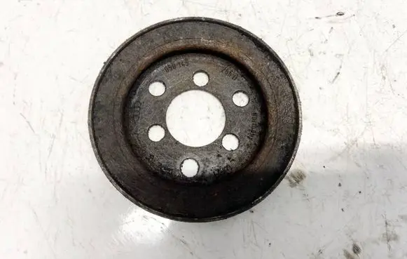 Volkswagen PASSAT B5 Power steering pump pulley 058145255de