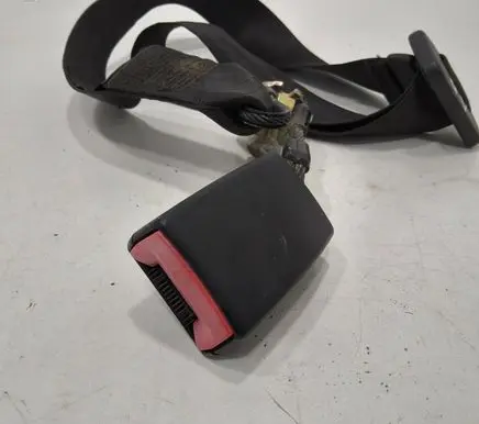 Volkswagen Polo Middle seatbelt buckle (rear) 6Q0857740C