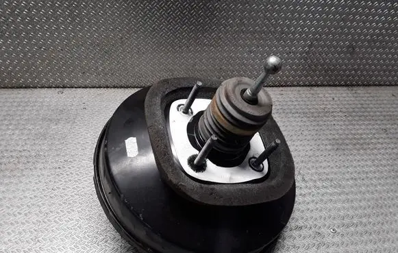 Peugeot 207 Brake booster 9688424380