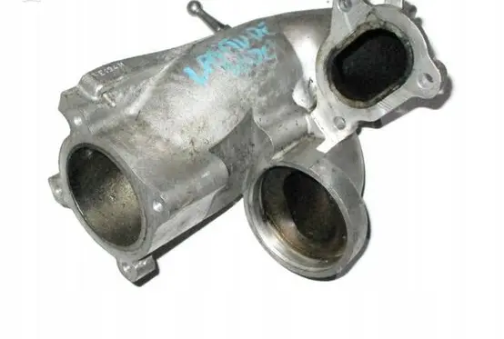 Renault Latitude (L70) Air intake hose/pipe