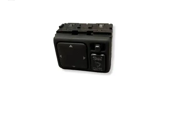 Nissan X-Trail T30 Wing mirror switch 050201